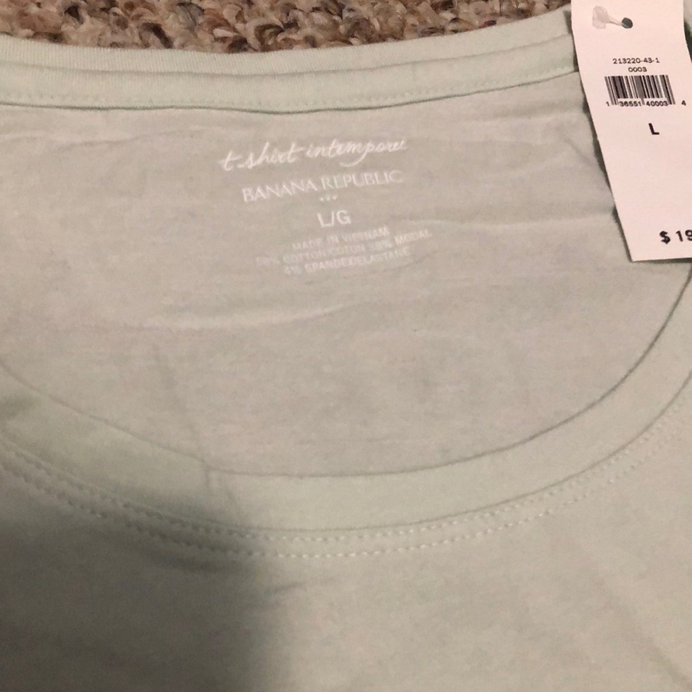 BNWT mint green super soft tee